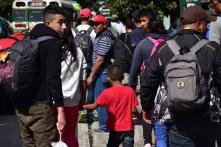 Familias enteras se unieron a la caravana con la intención de abandonar El Salvador. Foto de Emerson Flores, Revista Gato Encerrado. 