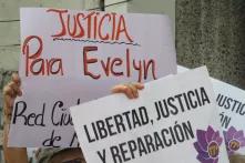 Persecución Evelyn