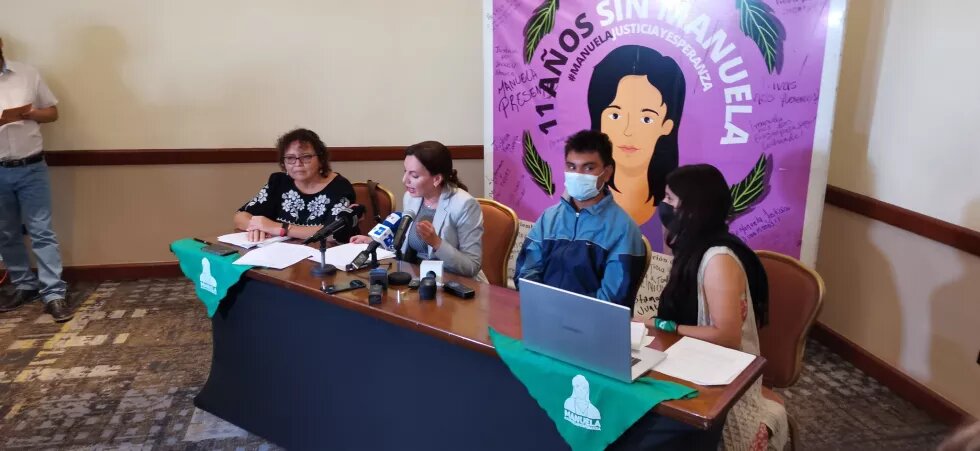 Conferencia Caso Manuela
