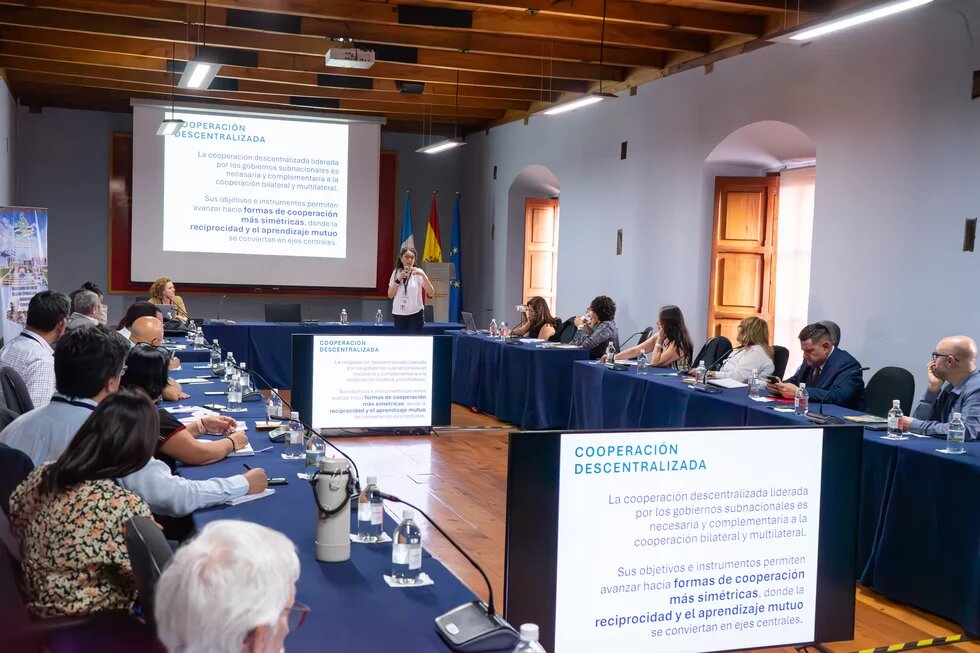 Diálogo Regional “Democracias, Autonomía Local y Migraciones en Centroamérica Diálogo Regional