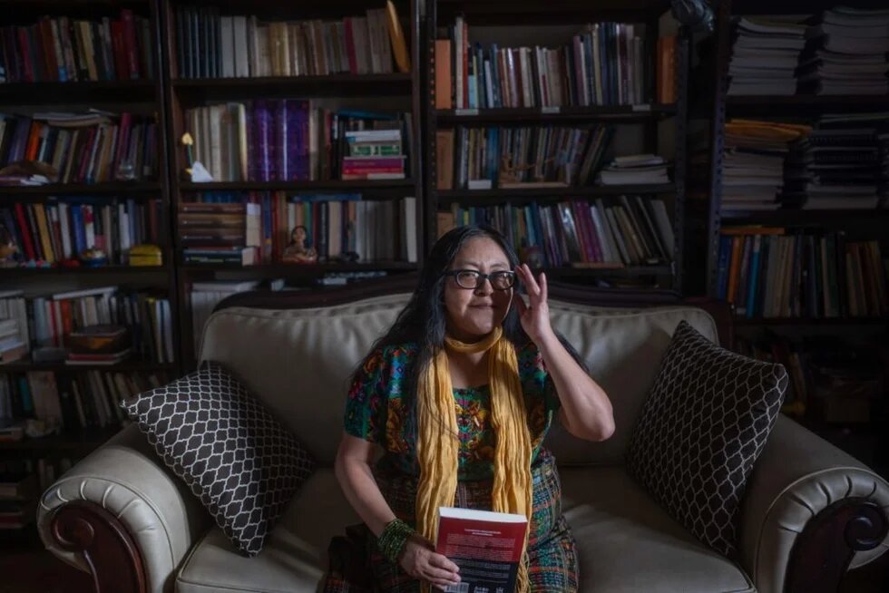 Dra. Cumes en su sala